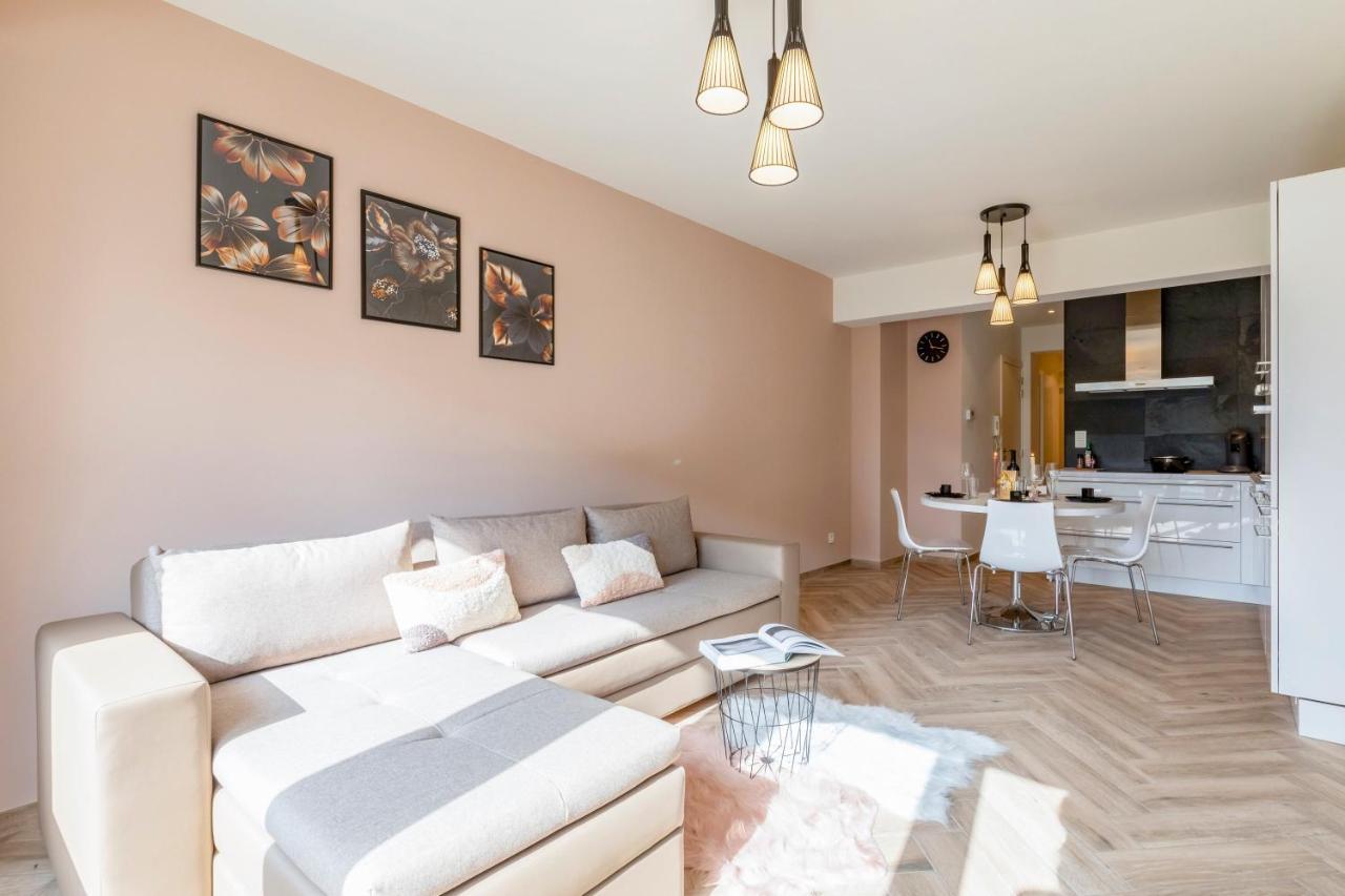 Eva-Modern 2 Bedroom Apartment Seaside Oostende المظهر الخارجي الصورة